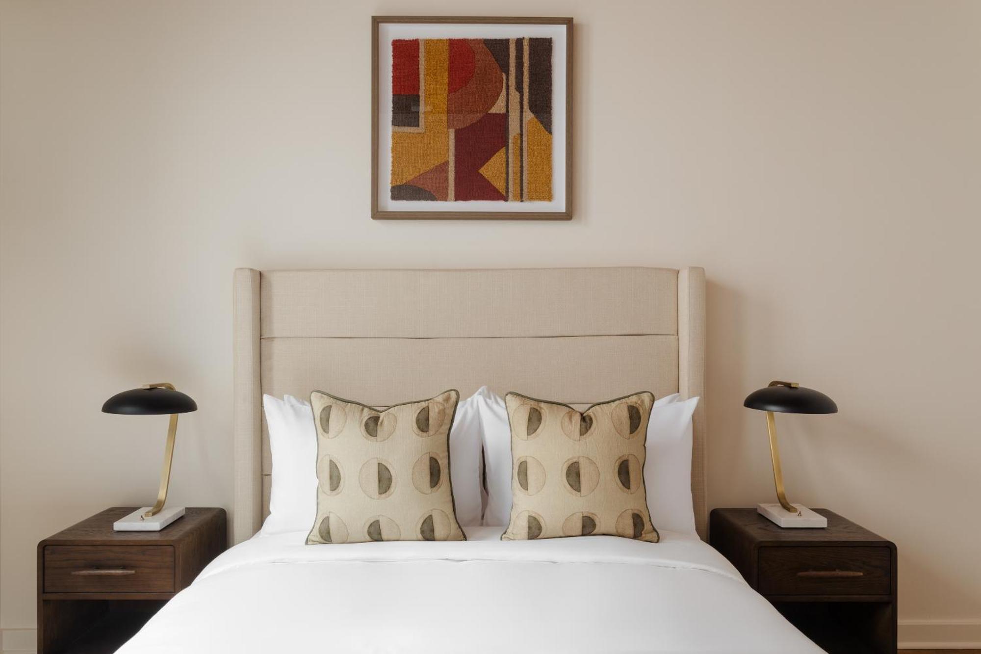 Found Hotel Chicago River North Екстер'єр фото